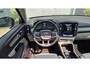 Volvo XC40 2.0 T4 Inscription Pine Grey