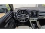 Volvo XC40 2.0 T4 Inscription Pine Grey