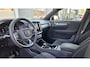 Volvo XC40 2.0 B3 Plus Dark Mild Hybride