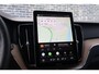 Volvo XC60 2.0 T6 Plug-in Hybrid AWD Ultra Dark | PHEV Long Range | Trekhaak | Luchtvering | Head-up Display | Harman Kardon Audio | Panoramadak | Keyless Entry | Elektrische Achterklep | BLIS | Cruise Control Adaptief | Navigatie