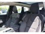 Volvo XC60 2.0 T6 Plug-in Hybrid AWD Ultra Dark | PHEV Long Range | Trekhaak | Luchtvering | Head-up Display | Harman Kardon Audio | Panoramadak | Keyless Entry | Elektrische Achterklep | BLIS | Cruise Control Adaptief | Navigatie