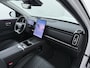Jaecoo 7 1.5 GDI SHS-P Exclusive - Full Option - Head-up Display - Stoelverarming - Stoelverkoeling - AppleCarplay Android Auto - Schuif/kanteldak - - Fabrieksgarantie tot 10-2032 of 150.000km