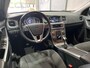 Volvo V60 2.0 D2 Nordic+ | Bi-Xenon | Standkachel | Trekhaak | Camera | Stoelverwarming | 17 Inch