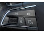 SEAT Arona 1.0-115pk TSI Xcellence Business Intense AUTOMAAT ! Gun uzelf het plezier en comfort van een automaat ! Autm. airco dual, cruise cntrl, LM wielen, keyless entry-keyless go, camera, parkeersensoren v en a, dodehoek ass., LED verl., navigatie, telefoonvoorb. etc