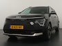 Kia Niro EV DynamicPlusLine 64.8 kWh - Schuif/kantel dak - LED - Trekhaak - Harman/Kardon - Fabrieksgarantie tot 10-2030 of 150.000km