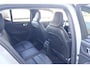 Volvo XC40 T5 Recharge Plus Dark | Stoelverwarming | Trekhaak | Leder | H/K | Memory Stoelen | Glossy Black | Keyless