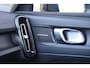 Volvo XC40 T5 Recharge Plus Dark | Stoelverwarming | Trekhaak | Leder | H/K | Memory Stoelen | Glossy Black | Keyless