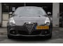 Alfa Romeo Giulietta 1.4 T Distinctive | Airco | Cruise control | Parkeersensoren | Elec ramen