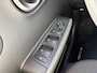 Hyundai Inster Evolve Sky Plus 49 kWh / Soh 98,9 % / Schuif-/kanteldak / Voorstoelen verwarmd /