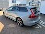 Volvo V60 2.0 B3 Essential Edition | Achteruitrijcamera | Parkeersensoren | BLIS | Cruise Control Adaptief | Stoelverwarming voor en achter | Lichtmetalen Velgen 18 inch | Navigatie | Apple Carplay | Android Auto