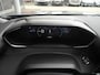 Peugeot e-2008 EV Allure Avantage 54 kWh | Camera rondom | Adaptieve cruise control | Navigatie | Draadloze telefoonoplader | Lichtmetalen velgen | Nieuwe auto | 406KM Actieradius WLTP