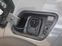 Peugeot e-2008 EV Allure Avantage 54 kWh | Camera rondom | Adaptieve cruise control | Navigatie | Draadloze telefoonoplader | Lichtmetalen velgen | Nieuwe auto | 406KM Actieradius WLTP