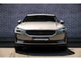 Polestar 2 Standard Range Single Motor 63kWh | Plus Pack | Cruise Control | Panoramadak | Harman Kardon Audio | Uitschuifbare Beensteunen | Parkeercamera | Stoel-/Stuurverwarming | Trekhaak | Warmtepomp |