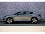Polestar 2 Standard Range Single Motor 63kWh | Plus Pack | Cruise Control | Panoramadak | Harman Kardon Audio | Uitschuifbare Beensteunen | Parkeercamera | Stoel-/Stuurverwarming | Trekhaak | Warmtepomp |