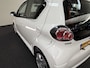 Toyota Aygo 1.0 VVT-i Now Navigatie / Airco / Bluetooth / 5 DRs /  Centr. vergr.