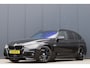 BMW 3-Serie Touring 330d M Sport 19 inch Leder Head-Up Trekhaak