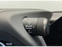 Lexus UX 300h F SPORT Line | Mark-Levinson | Schuif-Kanteldak | 360' Camera |