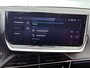 Peugeot e-208 EV 156pk GT 51 kWh Automaat | Elektrische Bedienb. Bestuurdersstoel | Navigatie | Climate Control | Adaptieve Cruise Control | Camera Voor + Achter | Glazendak | Stoelverwarming |