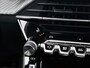 Peugeot e-208 EV 156pk GT 51 kWh Automaat | Elektrische Bedienb. Bestuurdersstoel | Navigatie | Climate Control | Adaptieve Cruise Control | Camera Voor + Achter | Glazendak | Stoelverwarming |