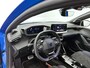 Peugeot e-208 EV 156pk GT 51 kWh Automaat | Elektrische Bedienb. Bestuurdersstoel | Navigatie | Climate Control | Adaptieve Cruise Control | Camera Voor + Achter | Glazendak | Stoelverwarming |