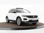 Volkswagen T-Roc 1.5 TSI 150pk DSG Sport · Panoramadak · Camera · Apple/Android Car Play · Navigatie · Elek. Achterklep · Dodehoek Detectie · 18'' Inch ·