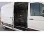 Volkswagen Crafter 35 2.0 TDI 140pk L4H3 Highline | Trekhaak | Dodehoeksensor | 360 Camera | App Connect
