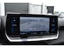 Peugeot 2008 PureTech 100 Allure Navigatie | Airco | Trekhaak | Camera achter | Keyless | 4 seizoenenbanden |