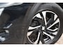 Peugeot 2008 PureTech 100 Allure Navigatie | Airco | Trekhaak | Camera achter | Keyless | 4 seizoenenbanden |