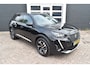 Peugeot 2008 PureTech 100 Allure Navigatie | Airco | Trekhaak | Camera achter | Keyless | 4 seizoenenbanden |