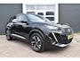 Peugeot 2008 PureTech 100 Allure Navigatie | Airco | Trekhaak | Camera achter | Keyless | 4 seizoenenbanden |
