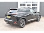 Peugeot 2008 PureTech 100 Allure Navigatie | Airco | Trekhaak | Camera achter | Keyless | 4 seizoenenbanden |