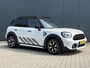 MINI Countryman 1.5 Cooper S E ALL4 Untamed Edition PHEV 220 pk / Dealer onderhouden / Leder / Schuifdak / Elektrische stoelen & klep / Harman Kardon / Adaptieve CC / HUD / Achteruitrijcamera / Parkeer assistent / Apple Carplay Android / 18" LM wielen /