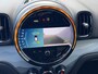 MINI Countryman 1.5 Cooper S E ALL4 Untamed Edition PHEV 220 pk / Dealer onderhouden / Leder / Schuifdak / Elektrische stoelen & klep / Harman Kardon / Adaptieve CC / HUD / Achteruitrijcamera / Parkeer assistent / Apple Carplay Android / 18" LM wielen /