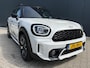 MINI Countryman 1.5 Cooper S E ALL4 Untamed Edition PHEV 220 pk / Dealer onderhouden / Leder / Schuifdak / Elektrische stoelen & klep / Harman Kardon / Adaptieve CC / HUD / Achteruitrijcamera / Parkeer assistent / Apple Carplay Android / 18" LM wielen /