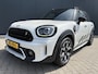 MINI Countryman 1.5 Cooper S E ALL4 Untamed Edition PHEV 220 pk / Dealer onderhouden / Leder / Schuifdak / Elektrische stoelen & klep / Harman Kardon / Adaptieve CC / HUD / Achteruitrijcamera / Parkeer assistent / Apple Carplay Android / 18" LM wielen /