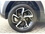 Citroën C3 100 Pk Benzine *** AUTOMAAT *** * Navigatie * Stoelverwarming * Climate & Cruise Control * Zwart Dak * L.M.Velgen * Vingerhoets; Vierde Generatie Eersteklas Service. Al meer dan 100 jaar een begrip in de Brabantse Kempen.