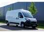 Peugeot Boxer 335 2.2 BlueHDi 165 L3H2 Premium Mobiele Werkplaats |Sortimo inrichting |Wandstroom |2 stoelen |2 airbags |Camera |Standkachel |Verwarmde stoelen |EURO6D |165 pk |1e eigenaar