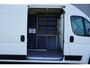 Peugeot Boxer 335 2.2 BlueHDi 165 L3H2 Premium Mobiele Werkplaats |Sortimo inrichting |Wandstroom |2 stoelen |2 airbags |Camera |Standkachel |Verwarmde stoelen |EURO6D |165 pk |1e eigenaar