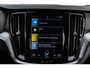 Volvo V60 2.0 T8 Recharge AWD R-Design 390Pk | Trekhaak | SOH 91% | Achteruitrijcamera | Apple carplay Android Auto | Stoel/stuurverwarming | 19"LMV