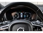 Volvo V60 2.0 T8 Recharge AWD R-Design 390Pk | Trekhaak | SOH 91% | Achteruitrijcamera | Apple carplay Android Auto | Stoel/stuurverwarming | 19"LMV