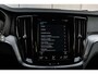 Volvo V60 2.0 T8 Recharge AWD R-Design 390Pk | Trekhaak | SOH 91% | Achteruitrijcamera | Apple carplay Android Auto | Stoel/stuurverwarming | 19"LMV