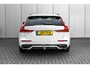 Volvo V60 2.0 T8 Recharge AWD R-Design 390Pk | Trekhaak | SOH 91% | Achteruitrijcamera | Apple carplay Android Auto | Stoel/stuurverwarming | 19"LMV