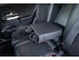 Mercedes-Benz GLB 200 Business Solution AMG 7p. | 7-Persoons | Camera | Stoelverwarming | 100% Dealer Onderhouden | Digital Dash | AMG pakket