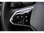 Volkswagen T-Roc 1.5 TSI 150PK! R-Line BJ2023 Lmv 17" | Led V+A | Pdc | App-Connect | Navi | Virtual cockpit | Climate control | Cruise control | Sportstoelen | Sportstuur | Zwarte hemel | Zwart dak | Extra getint glas