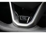 Volkswagen T-Roc 1.5 TSI 150PK! R-Line BJ2023 Lmv 17" | Led V+A | Pdc | App-Connect | Navi | Virtual cockpit | Climate control | Cruise control | Sportstoelen | Sportstuur | Zwarte hemel | Zwart dak | Extra getint glas