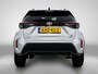 Toyota Yaris Cross 1.5 Hybrid 130 GR Sport | BTW Voertuig | Dodehoekdetectie | Elektrische achterklep | Parkeersensoren voor+achter | stoel+stuurverwarming | Apple CarPlay/Android Onderweg-naar-dealer