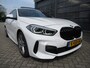 BMW 1-Serie 116i Executive Edition / AUTOMAAT / PANO / NAV / Camera / Stoelverwarming