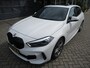 BMW 1-Serie 116i Executive Edition / AUTOMAAT / PANO / NAV / Camera / Stoelverwarming