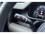 Land Rover Defender 2.0 P300e 110 X-Dynamic SE | FACELIFT | ACC | Panoramadak | ClearSight | Stoel+Stuurverwarming | Trekhaak