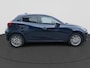 Mazda 2 1.5 Skyactiv-G Luxury | NL-Auto | Navigatie | Camera | Climate Control | Cruise Control | Radio-DAB-USB | Stuurwiel en Stoel Verwarming | LM-velgen | Parkeersensoren |